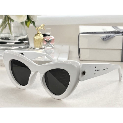 Balenciaga AAA Quality Sunglasses #1110221