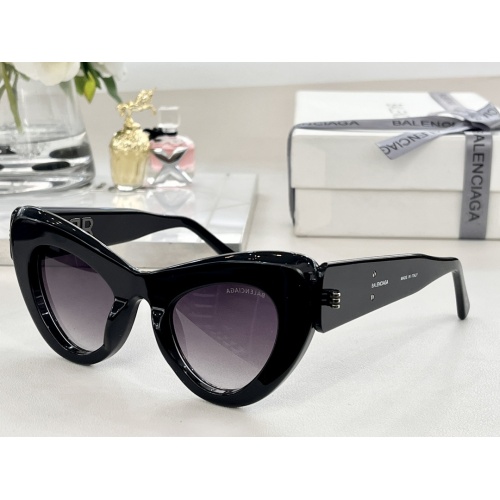 Balenciaga AAA Quality Sunglasses #1110222
