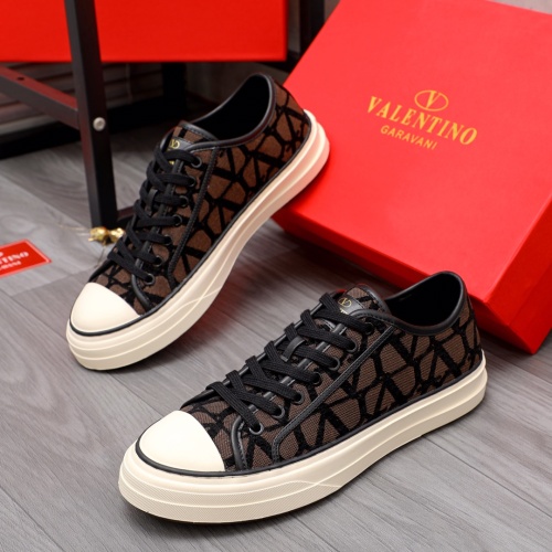 Valentino Casual Shoes For Men #1110282