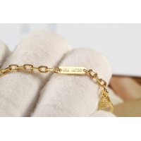 $27.00 USD Van Cleef & Arpels Bracelets For Women #1101393