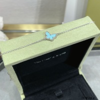 $48.00 USD Van Cleef & Arpels Bracelets For Women #1101488