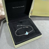 $48.00 USD Van Cleef & Arpels Bracelets For Women #1101488