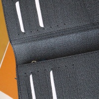$96.00 USD Louis Vuitton AAA Quality Wallets For Unisex #1101562