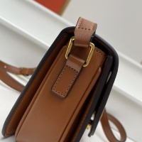 $96.00 USD Celine AAA Quality Messenger Bags For Women #1108656