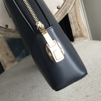 $158.00 USD Louis Vuitton AAA Man Handbags #1109640