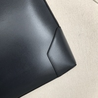 $158.00 USD Louis Vuitton AAA Man Handbags #1109640