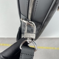 $192.00 USD Louis Vuitton AAA Man Handbags #1109644