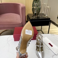 $98.00 USD Valentino Sandal For Women #1110057