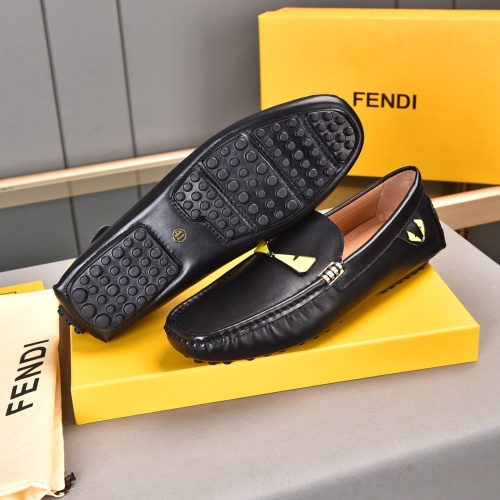 Fendi Leather Shoes For Men #1110724