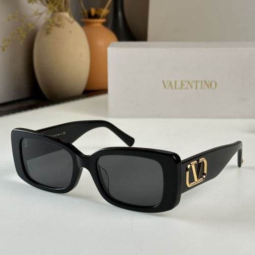 Valentino AAA Quality Sunglasses #1111158