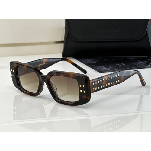 Valentino AAA Quality Sunglasses #1111173