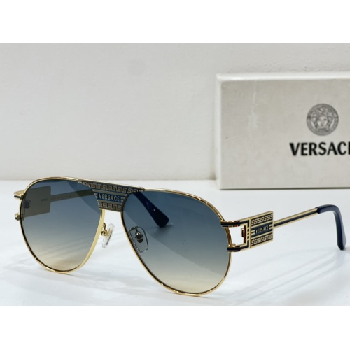 Versace AAA Quality Sunglasses #1111217