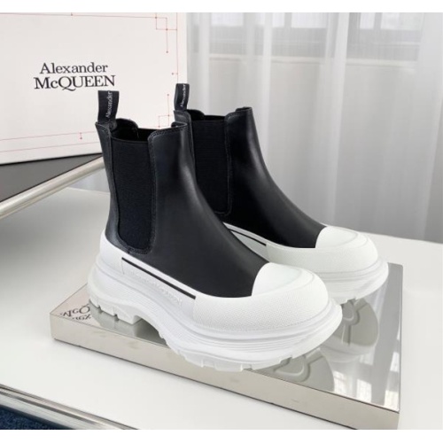 Alexander McQueen Boots For Women #1112895