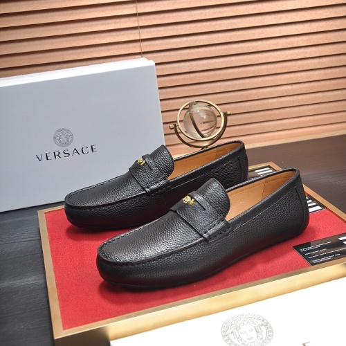 Versace Leather Shoes For Men #1113648