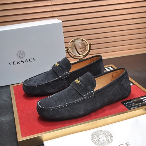 Versace Leather Shoes For Men #1113655
