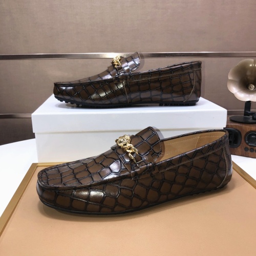 Versace Leather Shoes For Men #1113949