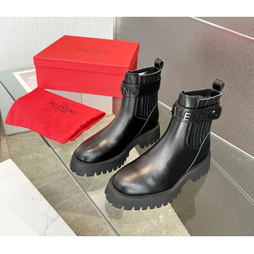 Valentino Boots For Women #1114112