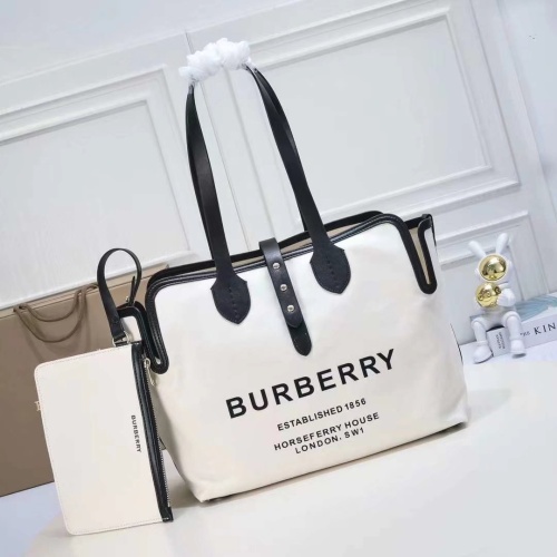 Burberry AAA Quality Shoulder Bags For Women #1114582 $96.00 USD, Wholesale Replica Burberry AAA Quality Shoulder Bags