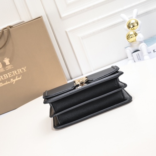 Replica Burberry AAA Quality Messenger Bags For Women #1114592 $105.00 USD for Wholesale