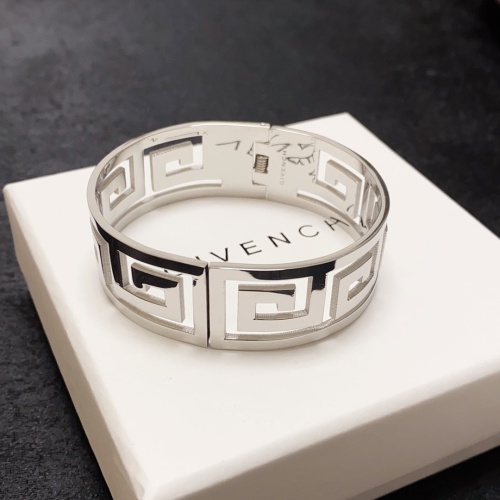 Givenchy Bracelets #1114759
