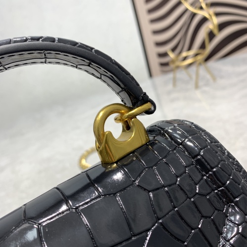 Replica Dolce & Gabbana D&G AAA Quality Messenger Bags For Women #1115358 $108.00 USD for Wholesale