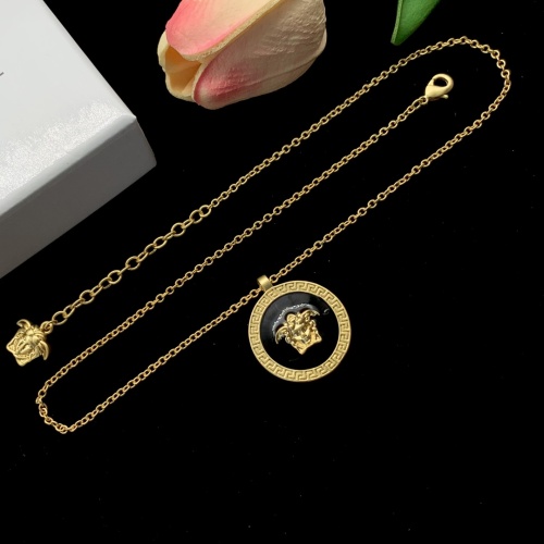 Versace Necklaces #1116023