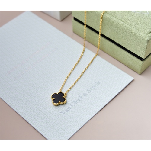 Van Cleef & Arpels Necklaces For Women #1116371