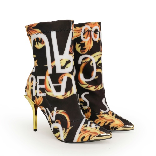 Replica Versace Boots For Women #1117356 $96.00 USD for Wholesale