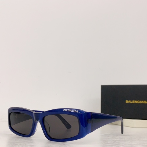 Balenciaga AAA Quality Sunglasses #1117573