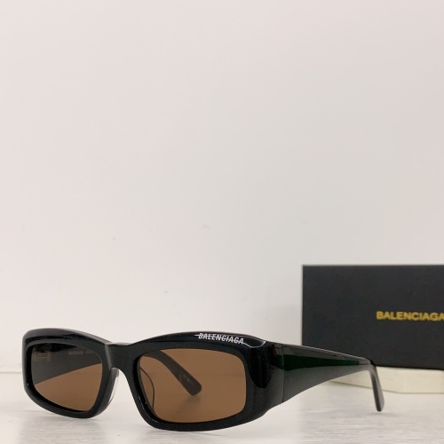 Balenciaga AAA Quality Sunglasses #1117577