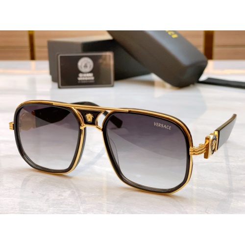 Versace AAA Quality Sunglasses #1118538