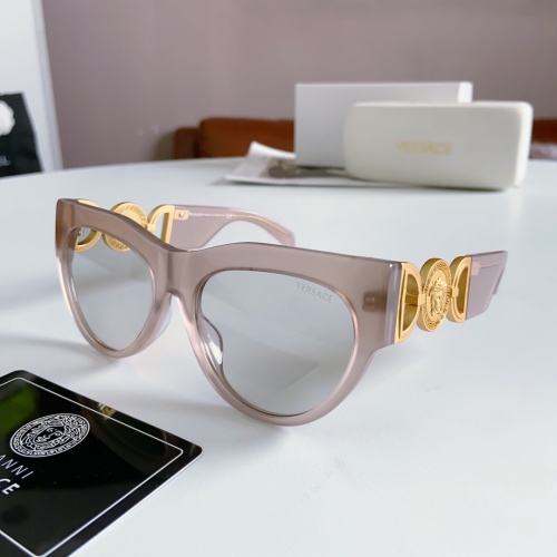 Versace AAA Quality Sunglasses #1118545