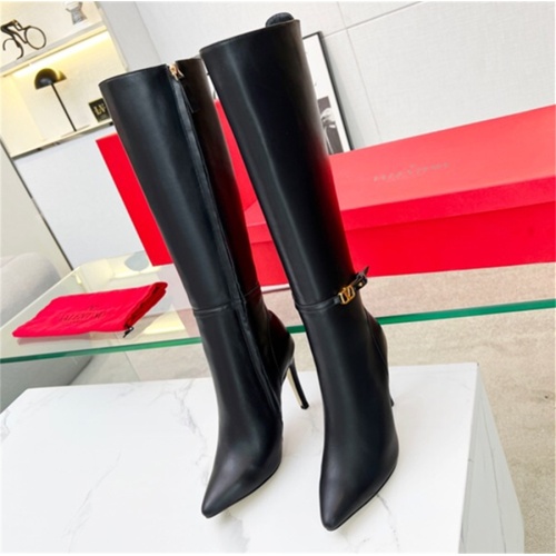 Replica Valentino Boots For Women #1118865 $132.00 USD for Wholesale