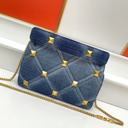Replica Valentino AAA Quality Messenger Bags For Women #1119233 $115.00 USD for Wholesale