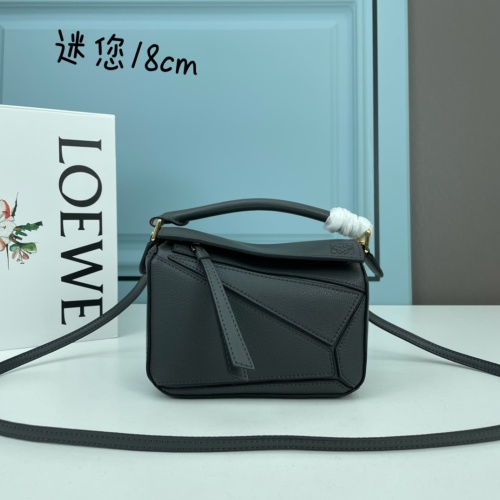 LOEWE AAA Quality Messenger Bags For Women #1119331 $105.00 USD, Wholesale Replica LOEWE AAA Messenger Bags