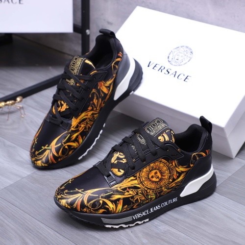 Versace Casual Shoes For Men #1120304