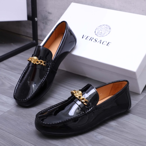 Versace Leather Shoes For Men #1120322
