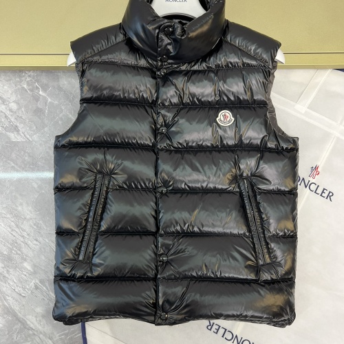 Moncler Down Feather Coat Sleeveless For Unisex #1120815