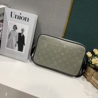 $68.00 USD Louis Vuitton AAA Man Messenger Bags #1114089