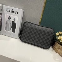 $68.00 USD Louis Vuitton AAA Man Messenger Bags #1114091