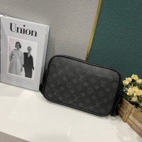 $68.00 USD Louis Vuitton AAA Man Messenger Bags #1114092