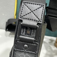 $68.00 USD Louis Vuitton AAA Man Messenger Bags #1114092