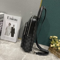 $68.00 USD Louis Vuitton AAA Man Messenger Bags #1114093