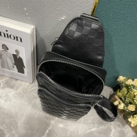 $68.00 USD Louis Vuitton AAA Man Messenger Bags #1114093
