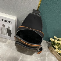 $68.00 USD Louis Vuitton AAA Man Messenger Bags #1114098