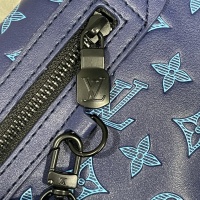 $68.00 USD Louis Vuitton AAA Man Messenger Bags #1114100