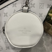 $68.00 USD Louis Vuitton AAA Man Messenger Bags #1114101