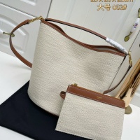 $98.00 USD Celine AAA Quality Messenger Bags For Women #1114598