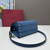 $118.00 USD Valentino AAA Quality Messenger Bags For Women #1114913