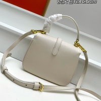 $82.00 USD Celine AAA Quality Messenger Bags For Women #1115182